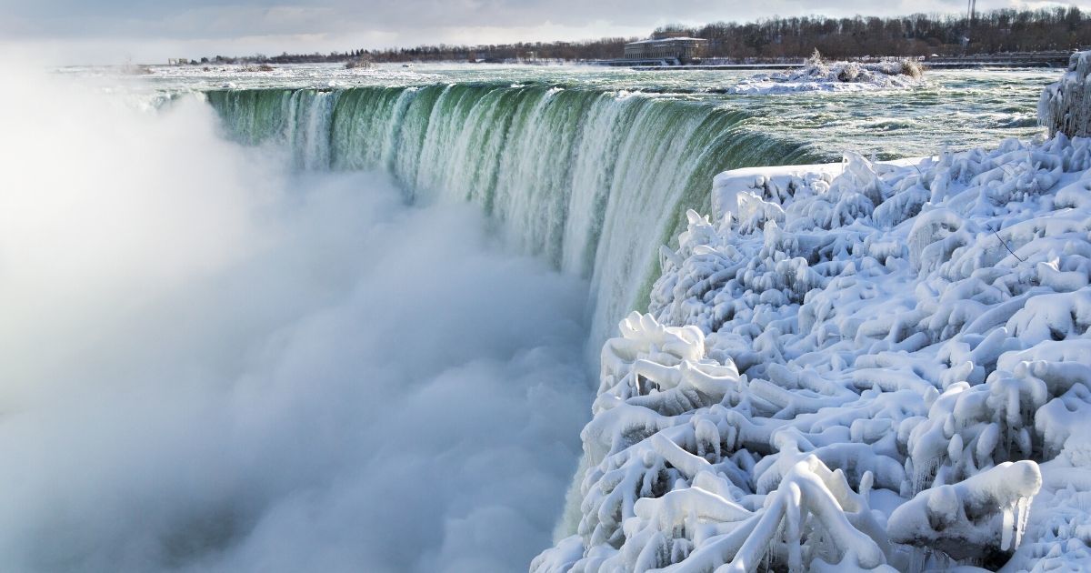 Planning a May Visit？ Guide to Niagara Falls Canada Weather