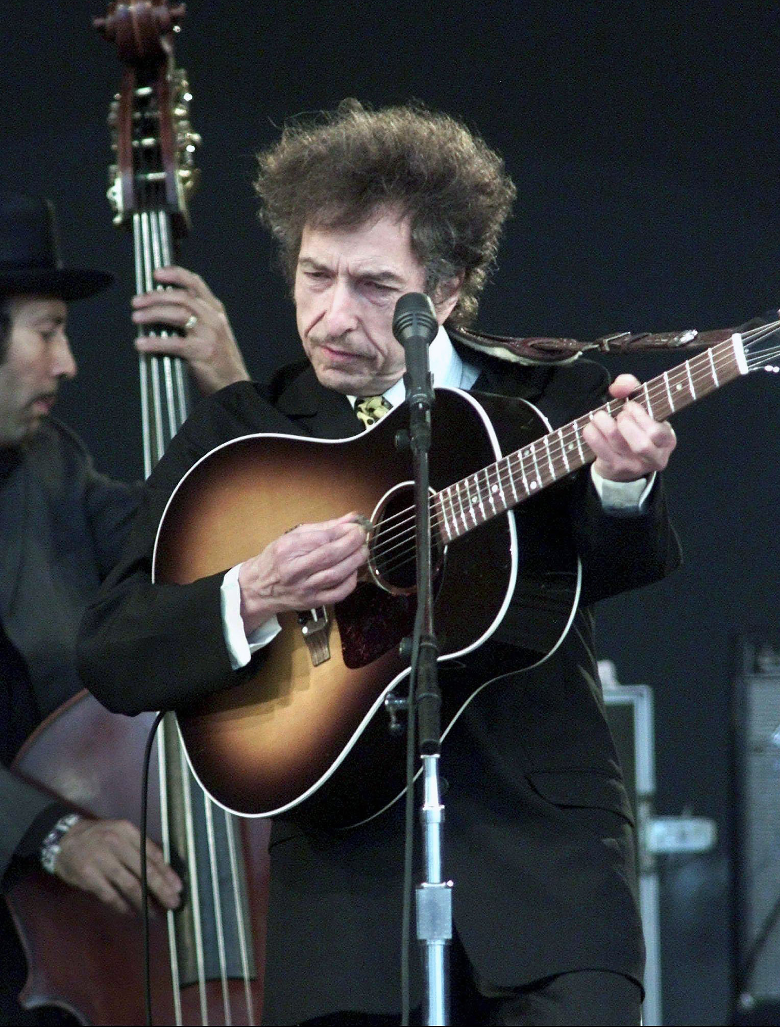 Bob Dylan: Musician with a Nobel Prize in Literature Crossword Solution