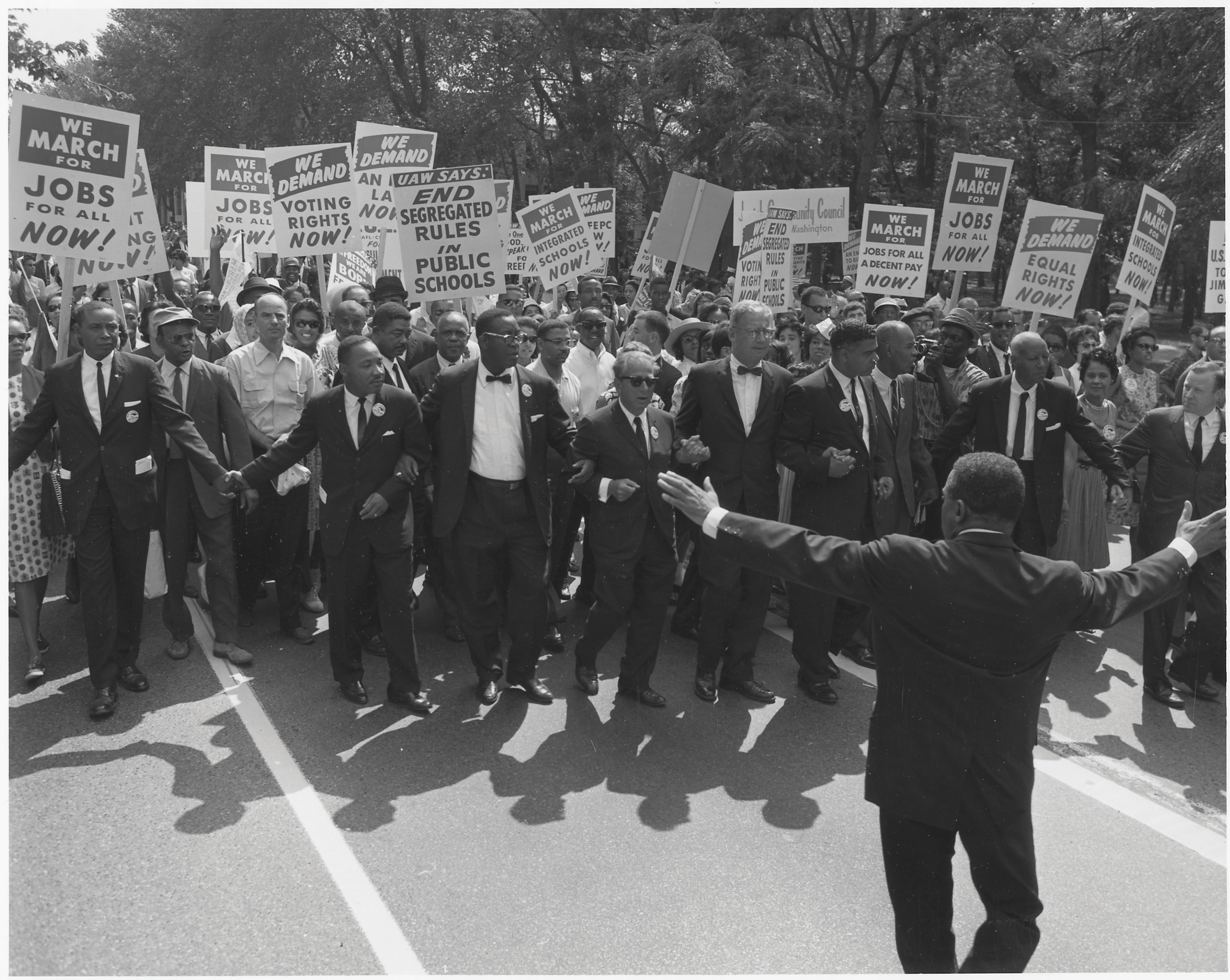 The Intersection of Civil Rights and the Vietnam War: Key Events and Movements