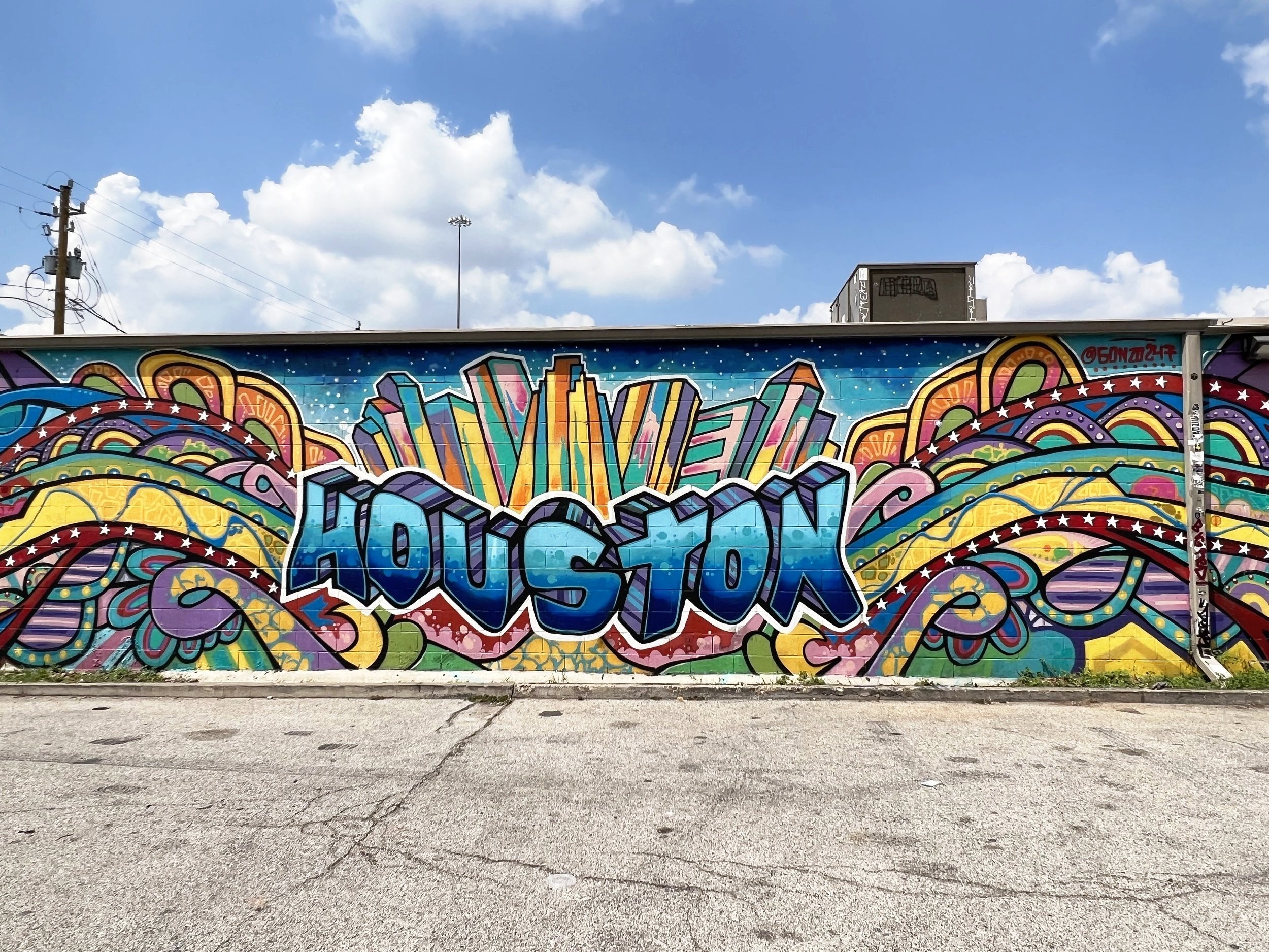 Graffiti Murals: How to Find and Enjoy Them