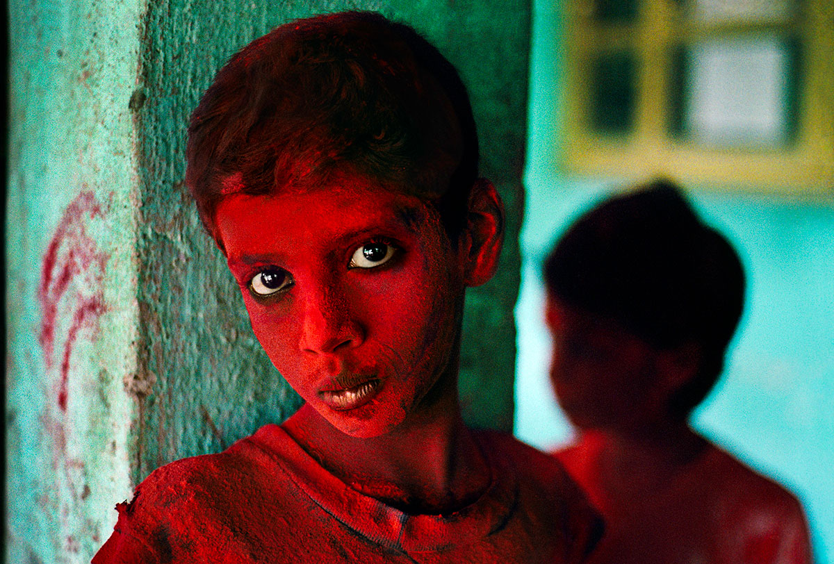 Steve McCurry Famous Photographs: Discover His Iconic Works!