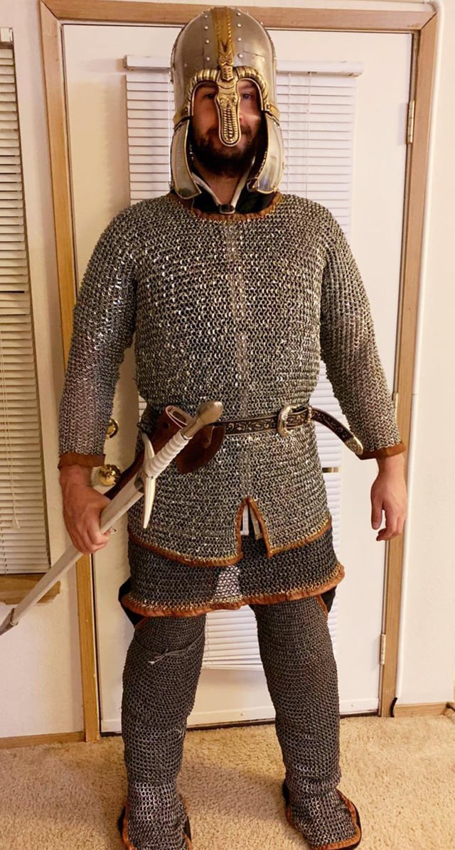 How to Choose the Best Chain Mail Armour for Beginners?