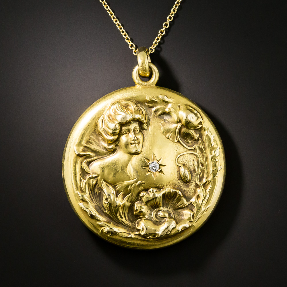 Best Art Nouveau Locket With Diamond: Get The Right One!